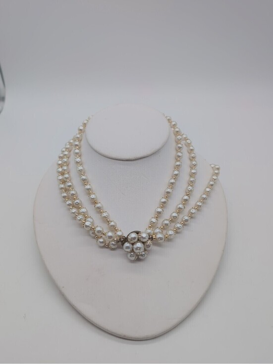 None Jewelry - Vintage Faux Pearl Trio-Strand Necklace with Floral Clasp Japan 17" Filigree